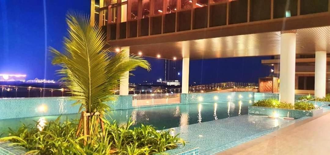 Jrv Hotelstyle Homestay Melaka מראה חיצוני תמונה
